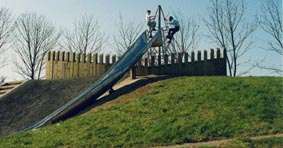 Special embankment slide