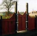 Self closing gates to bark pit, click to return.